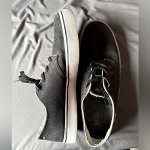 Nike Braata LR Canvas Black/White U.S. Mens Size 11